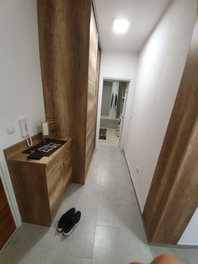 Apartman Lux Doboj Buitenkant foto